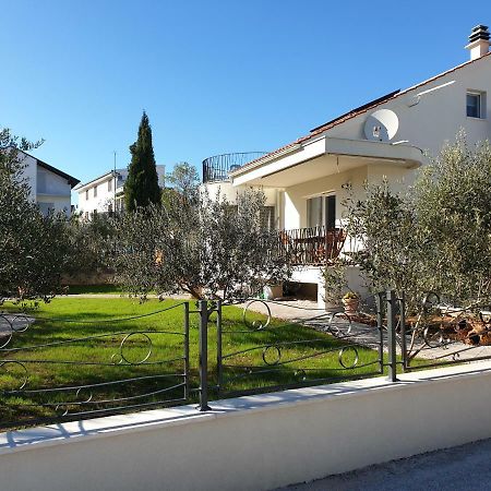 Fyaka Loft Apartments Vodice Luaran gambar