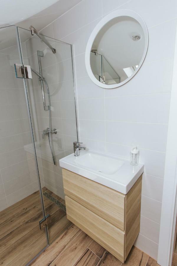 Fyaka Loft Apartments Vodice Luaran gambar